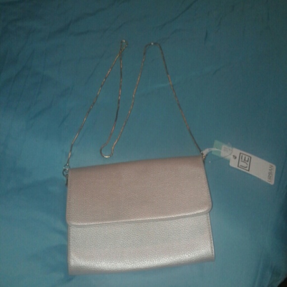 beautiful womens clutch bag with gold chain - Picture 3 of 3